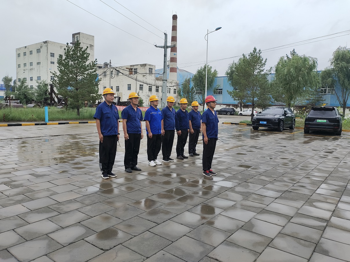1753834463407081.jpeg 快装队应急强排水幼组集中现场.jpg